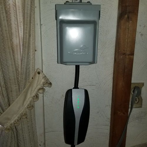 50-Amp Circuit for EV Fast Charging